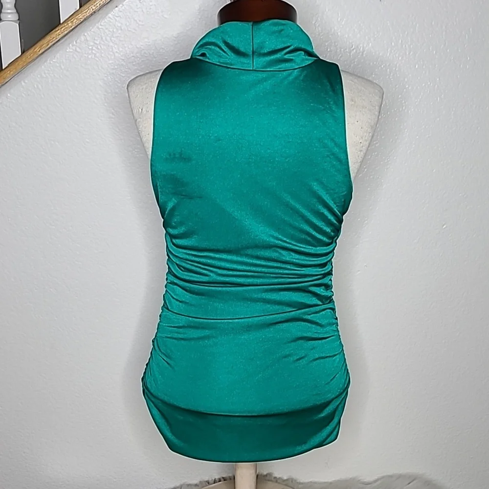 Express Top Size Small Emerald Green Bodycon Sleeveless Festive Dressy Holidays - Picture 6 of 8